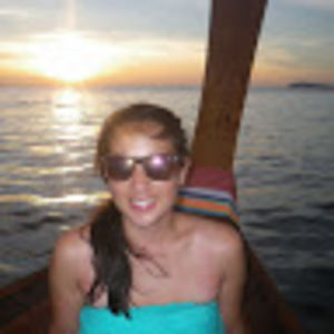 Meet your Posher, Caroline